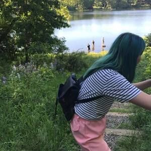 Meet your Posher, Christine